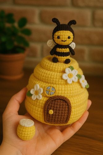 Beehive with Bees Crochet Pattern photo review