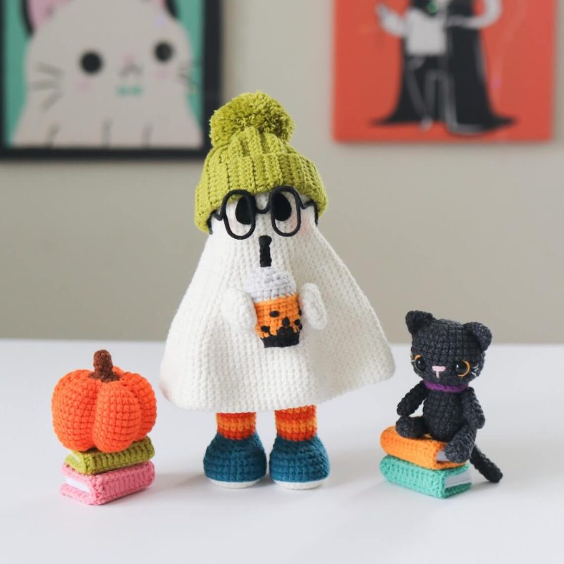 Halloween Ghost Friends Pattern - Image 3